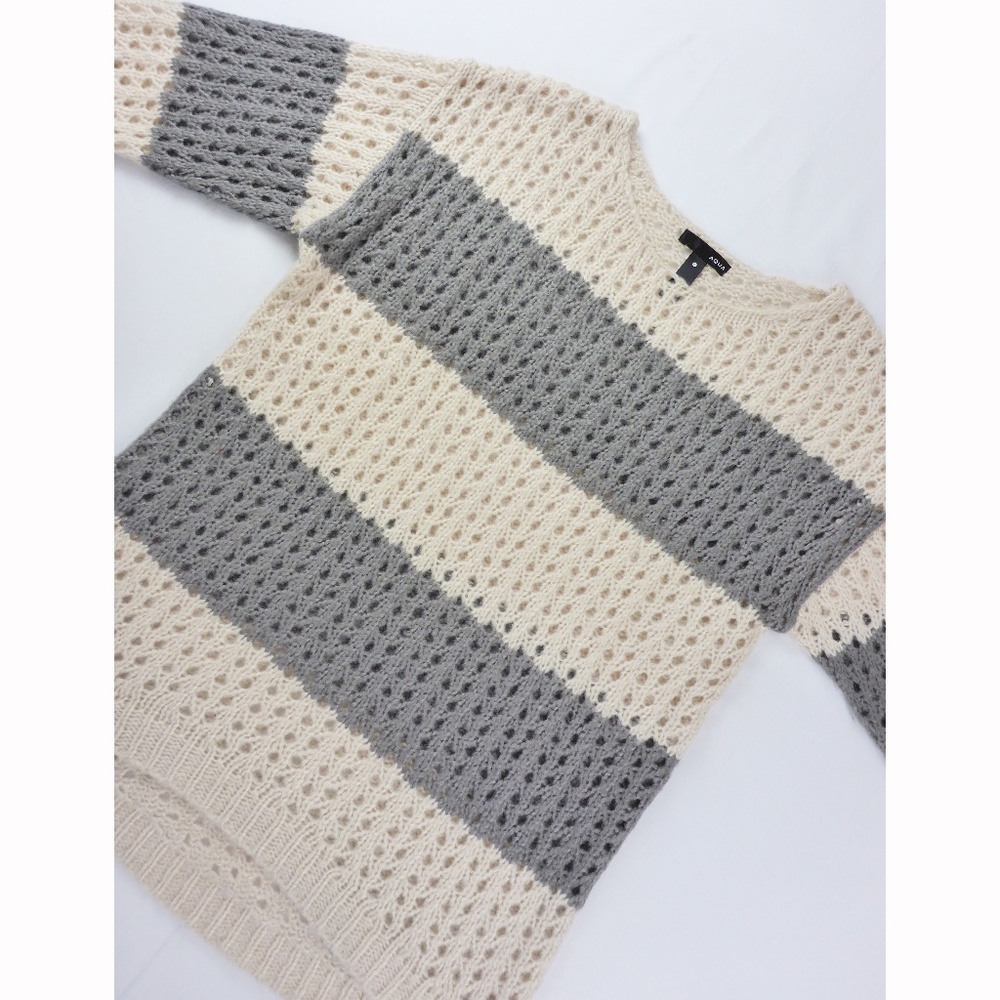 ❣️ Aqua Striped 3/4 Sleeve Sweater